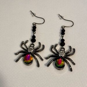 Spider Pendant Earrings with Long Dangle Design Halloween Costume Accessories